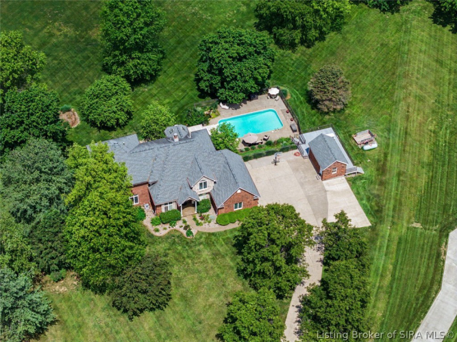 Listing Image 82