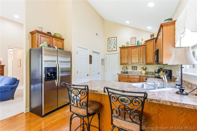 Listing Image 13
