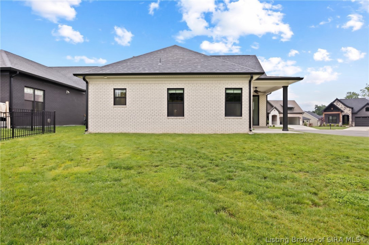 Listing Image 25