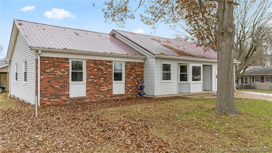 Listing Image 3