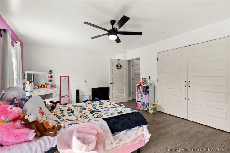 Listing Image 32
