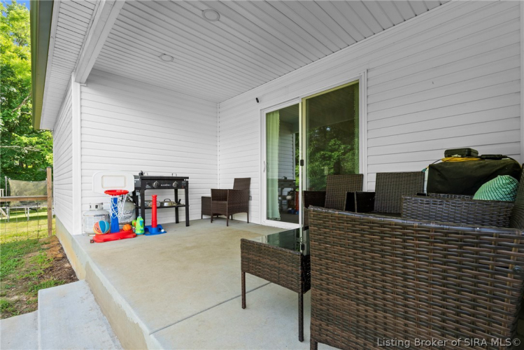 Listing Image 42