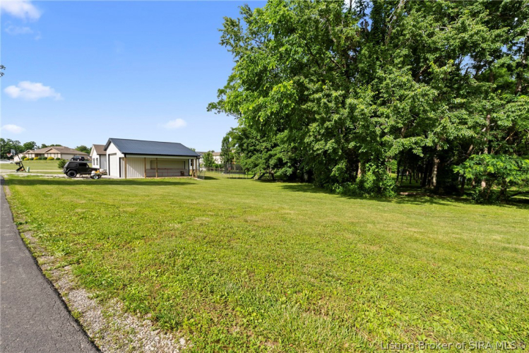 Listing Image 47