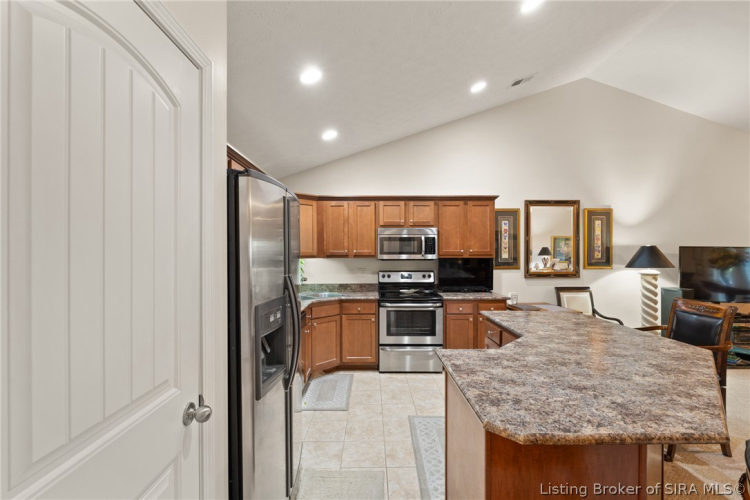 Listing Image 21