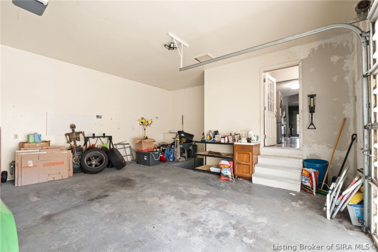 Listing Image 35