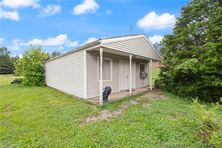 Listing Image 42