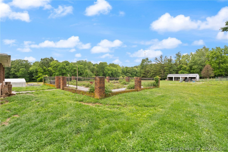 Listing Image 47