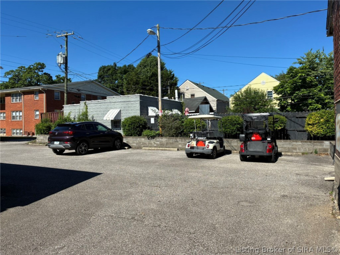 Listing Image 20
