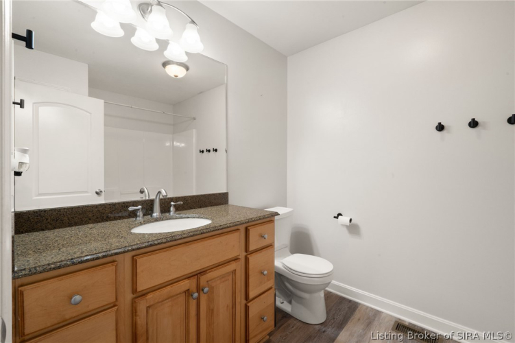 Listing Image 59