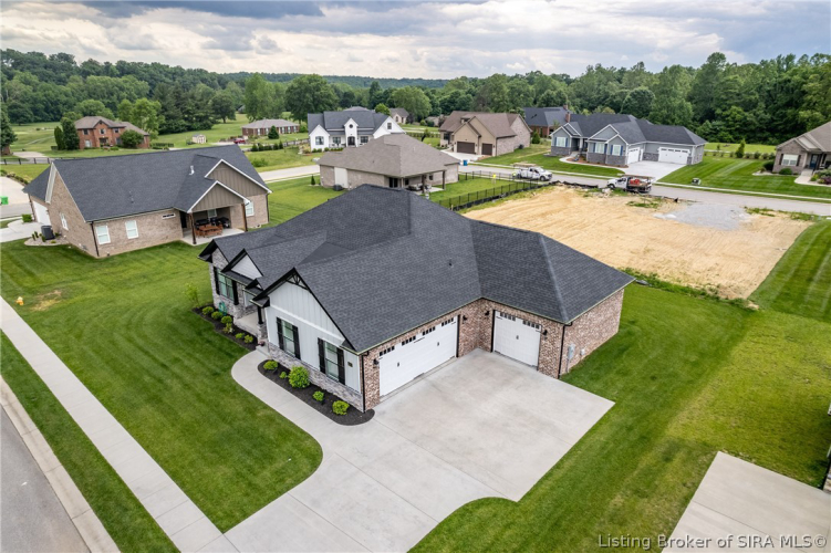 Listing Image 52