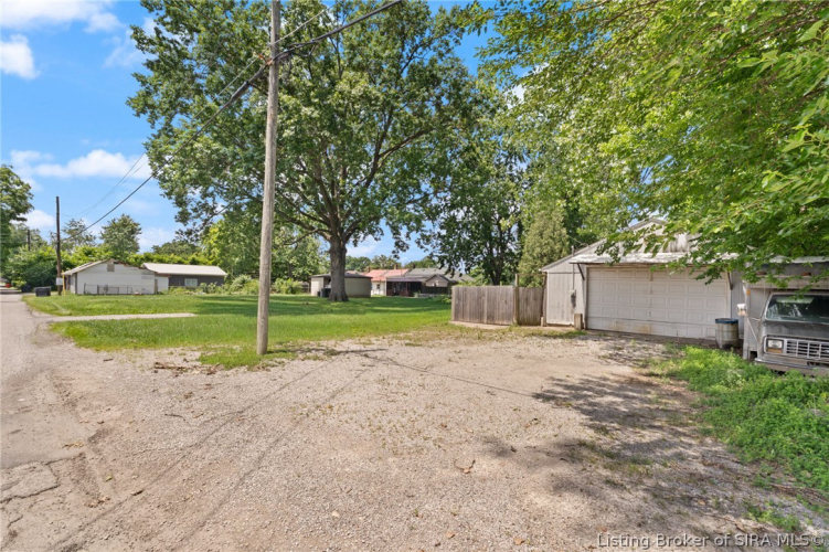 Listing Image 33