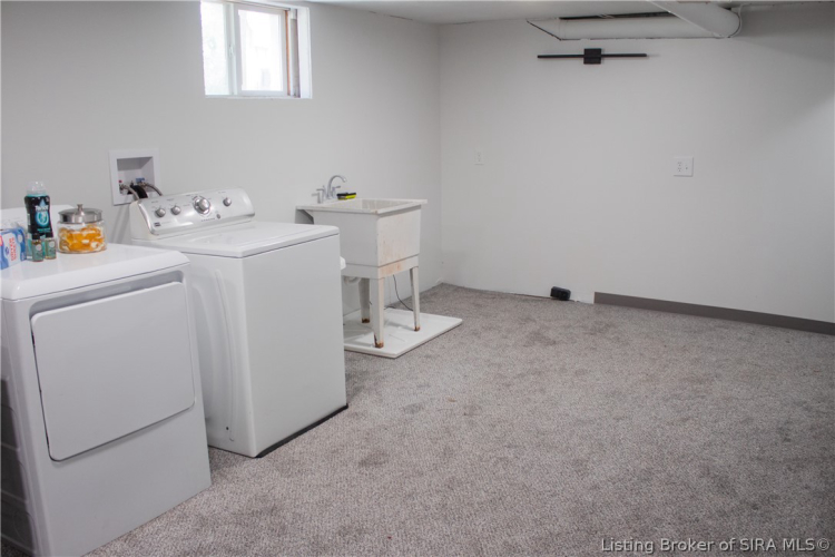 Listing Image 35