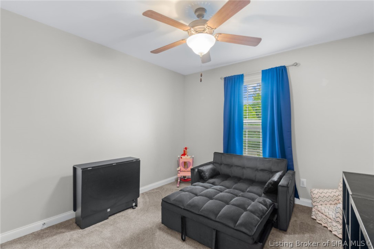 Listing Image 17