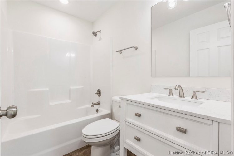 Listing Image 21