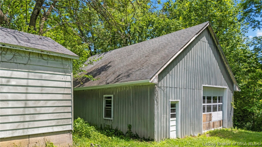Listing Image 33