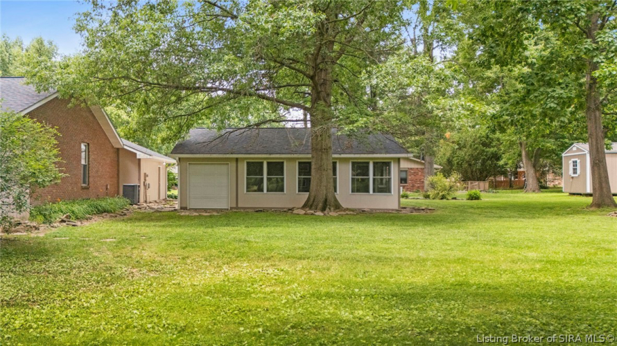 Listing Image 36