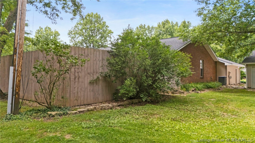 Listing Image 37
