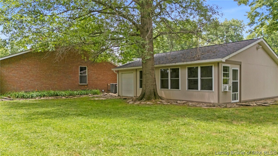 Listing Image 38