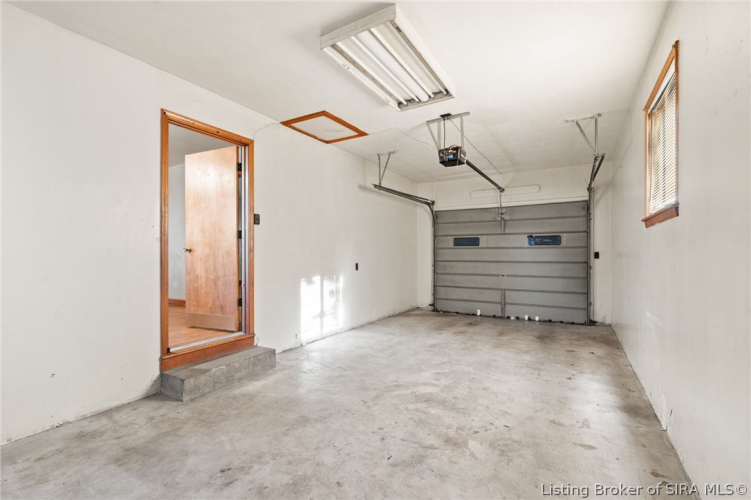 Listing Image 33