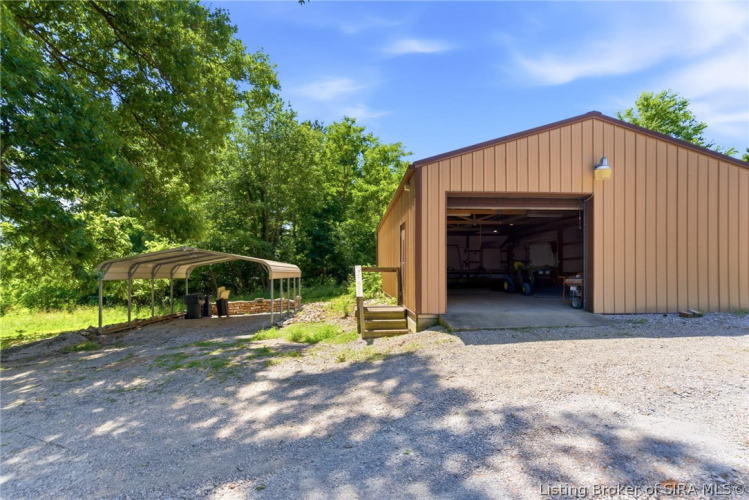 Listing Image 32