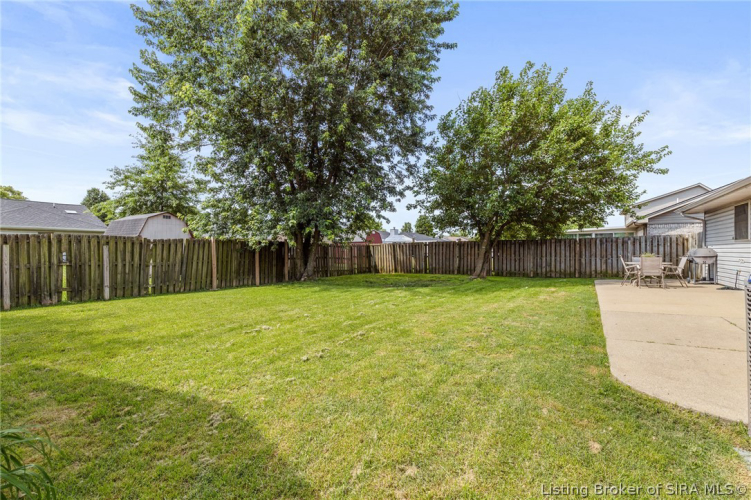 Listing Image 24