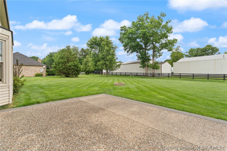 Listing Image 52