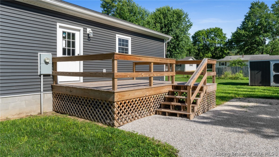 Listing Image 5