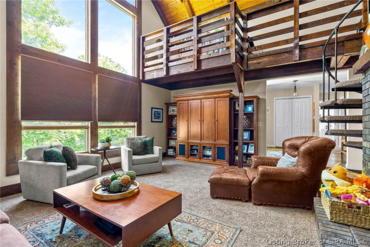 Listing Image 10