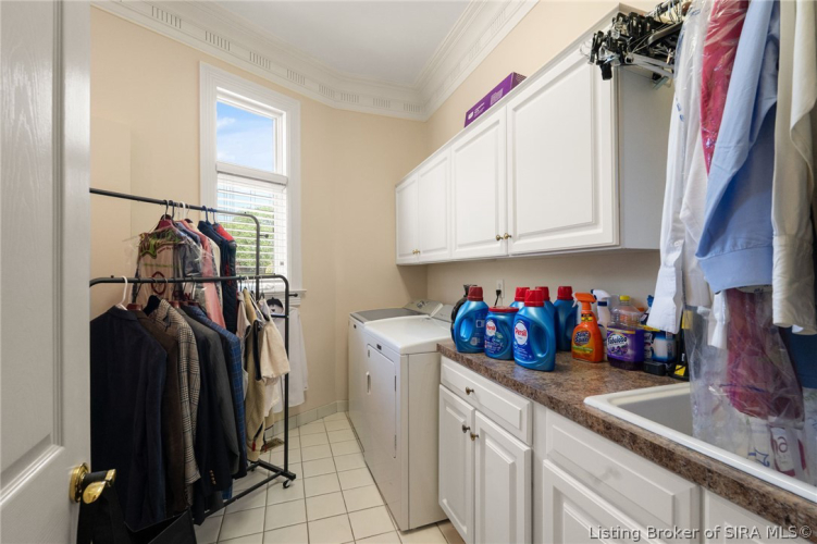Listing Image 64