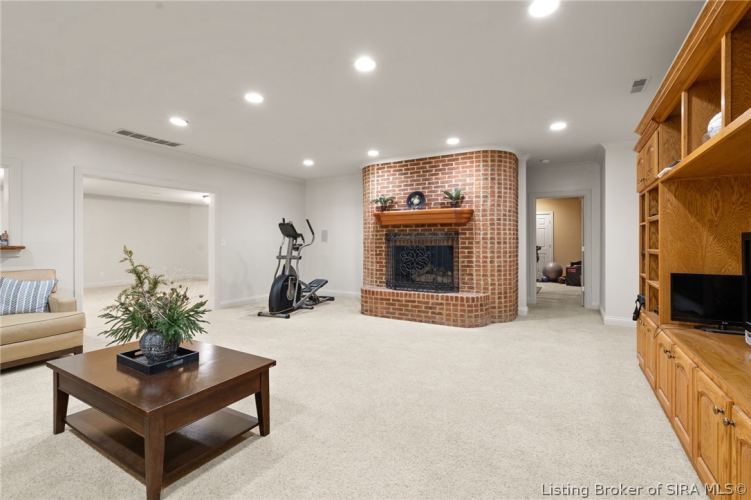 Listing Image 77