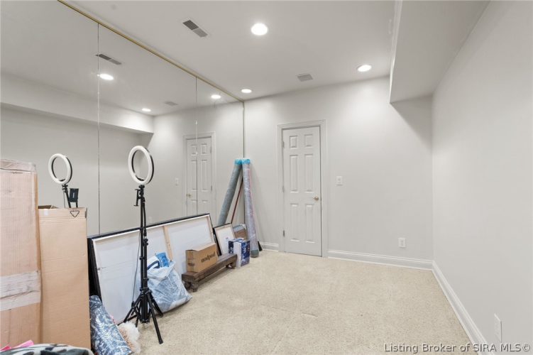 Listing Image 86