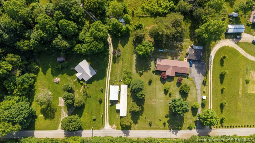 Listing Image 6
