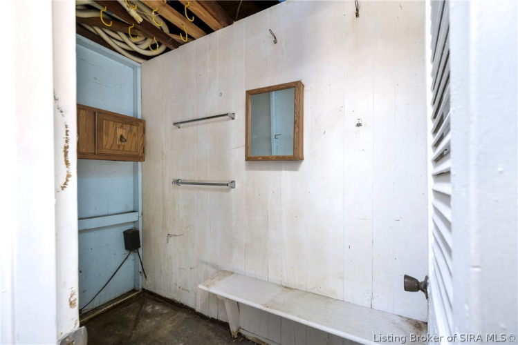 Listing Image 49