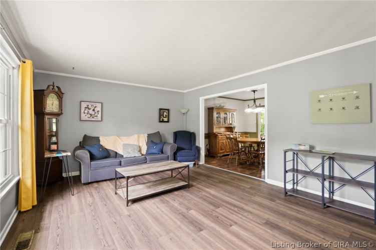 Listing Image 20