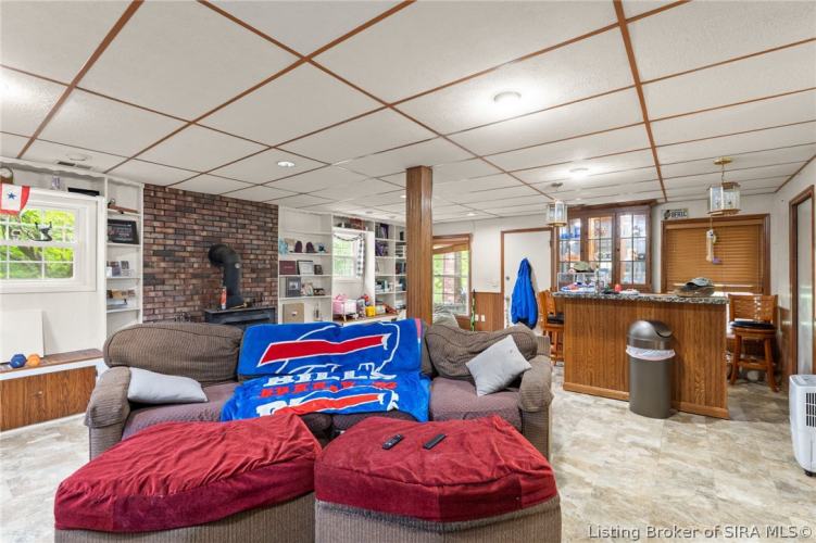 Listing Image 44