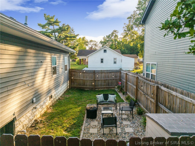 Listing Image 31