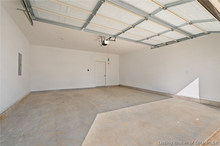 Listing Image 29