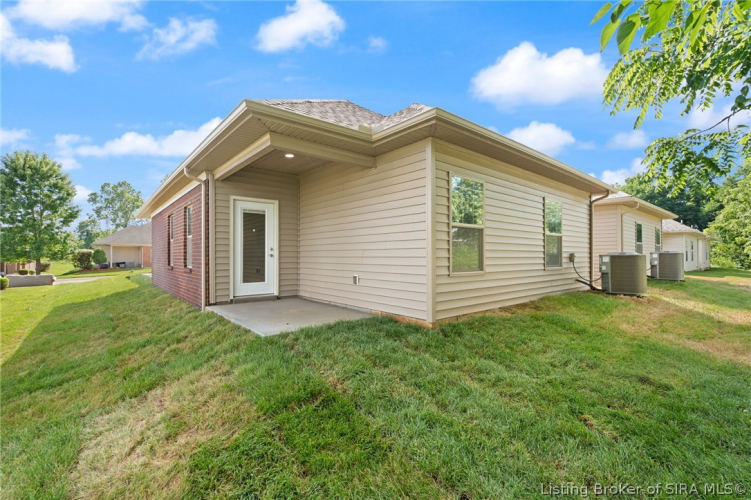 Listing Image 32