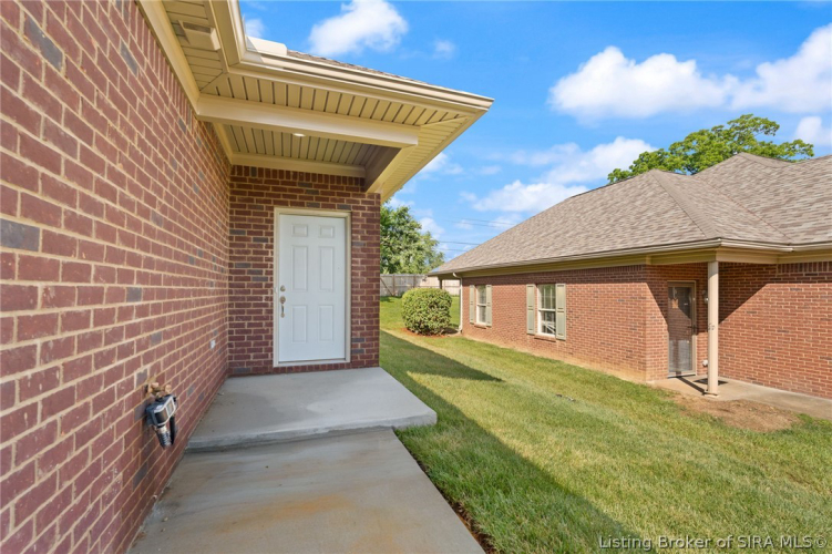 Listing Image 35