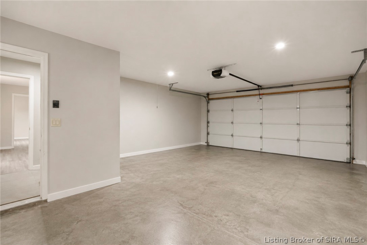 Listing Image 34