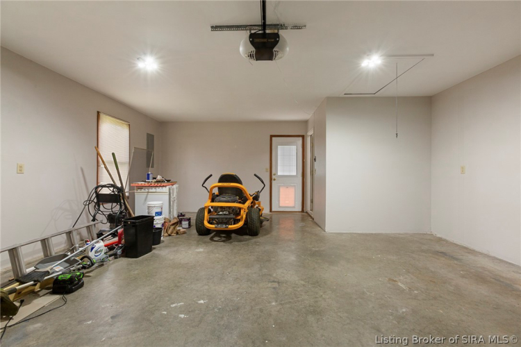 Listing Image 36