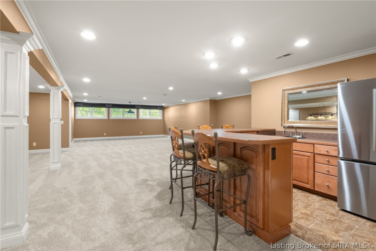 Listing Image 81