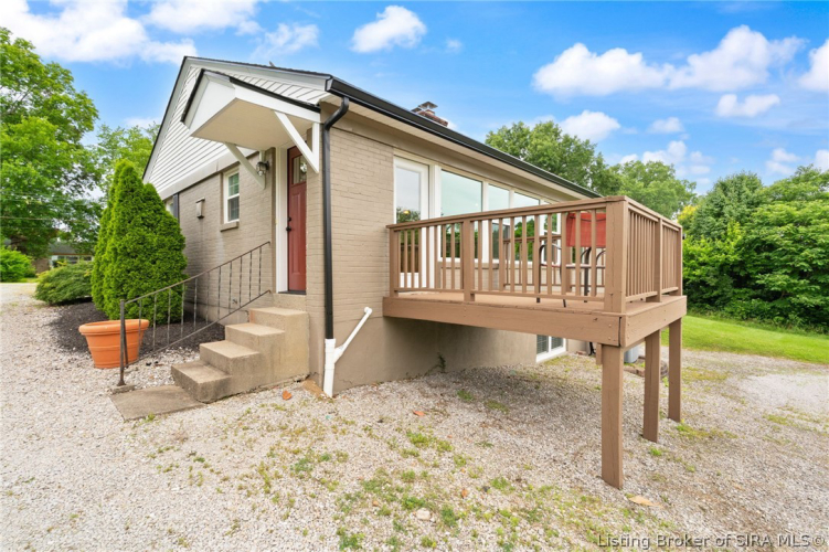 Listing Image 11