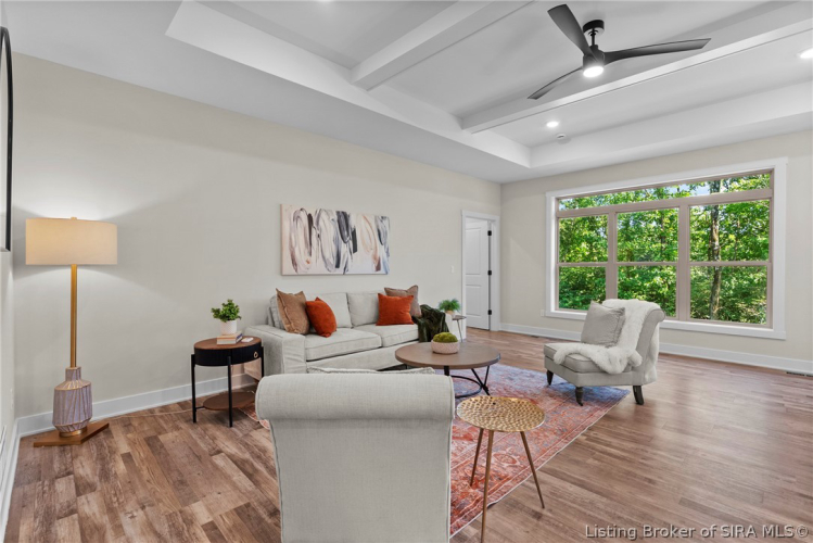 Listing Image 14