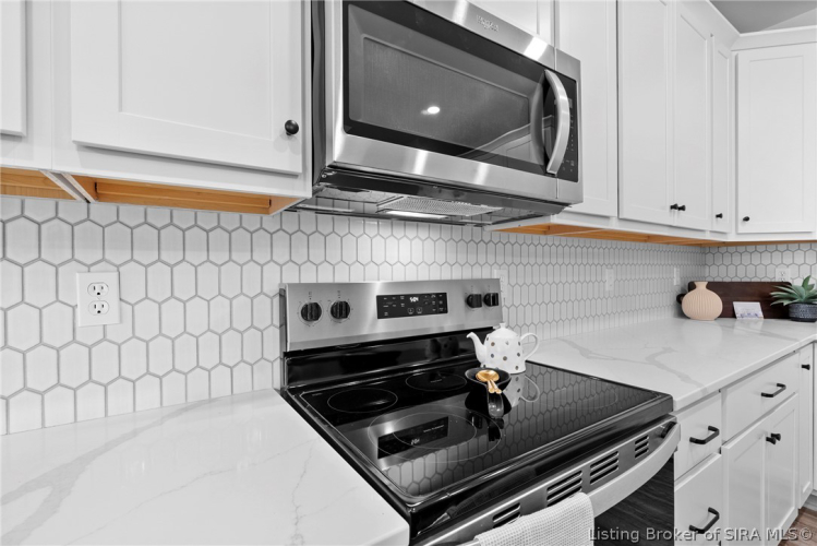 Listing Image 22