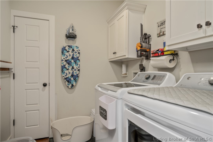 Listing Image 14