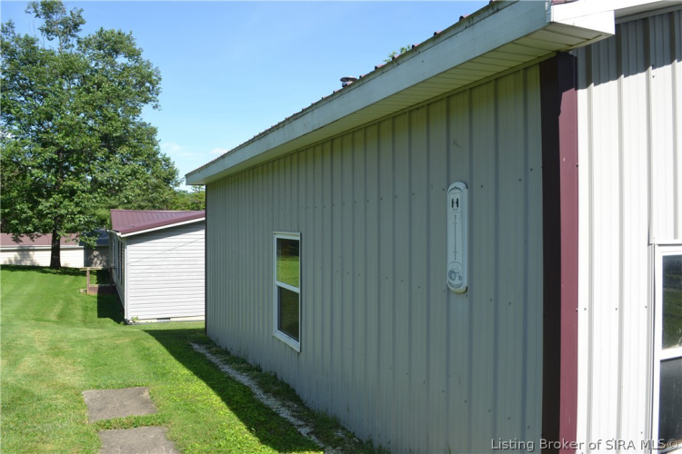 Listing Image 14