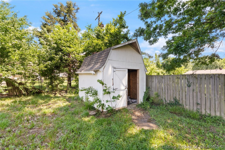 Listing Image 49