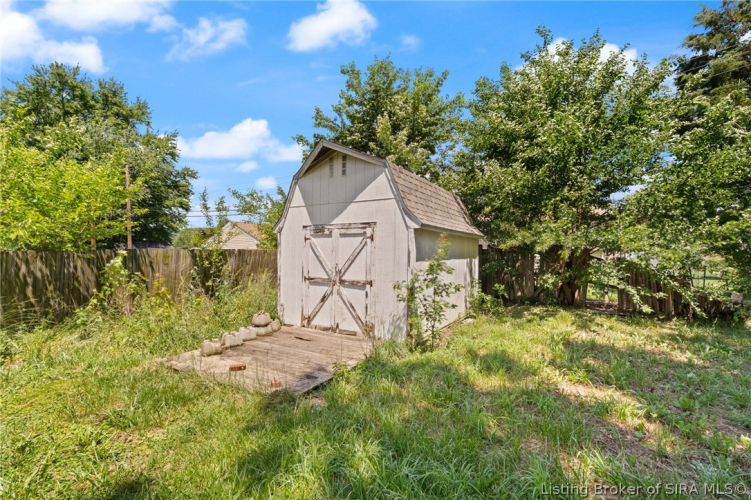 Listing Image 50