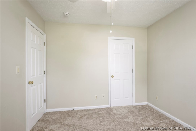 Listing Image 24